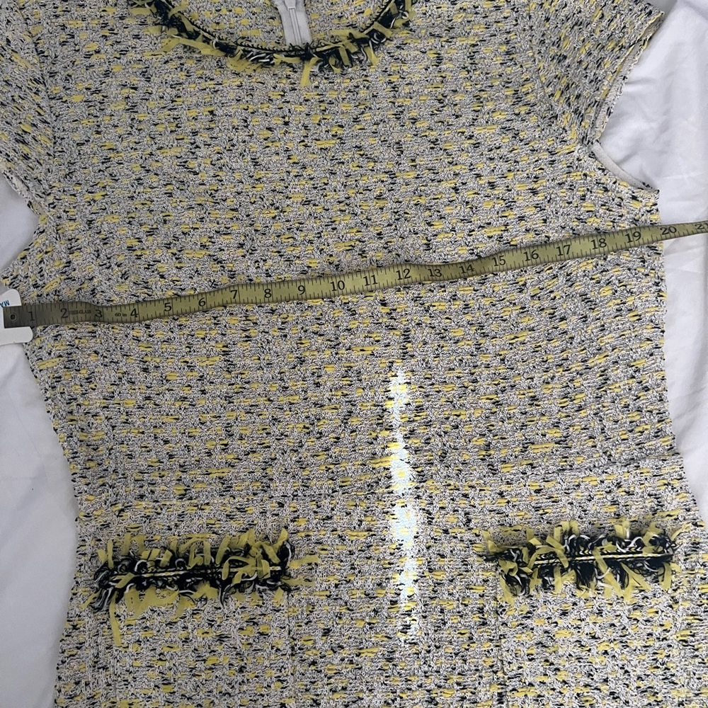 St. John Cream and Green Midi Dress - Picture 9 of 9